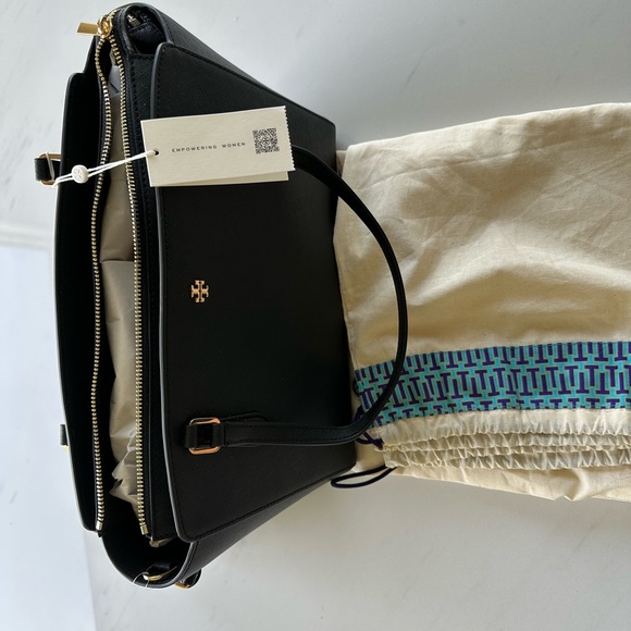 Brand new Tory Burch Emerson Tote Bag - Picture 4 of 10